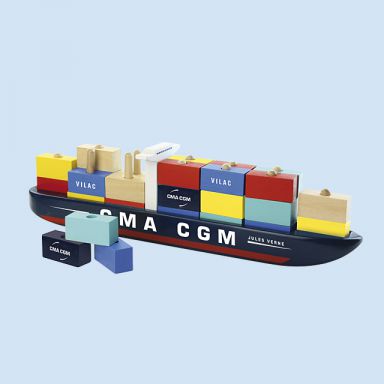 Containerschiff mit Steckcontainern